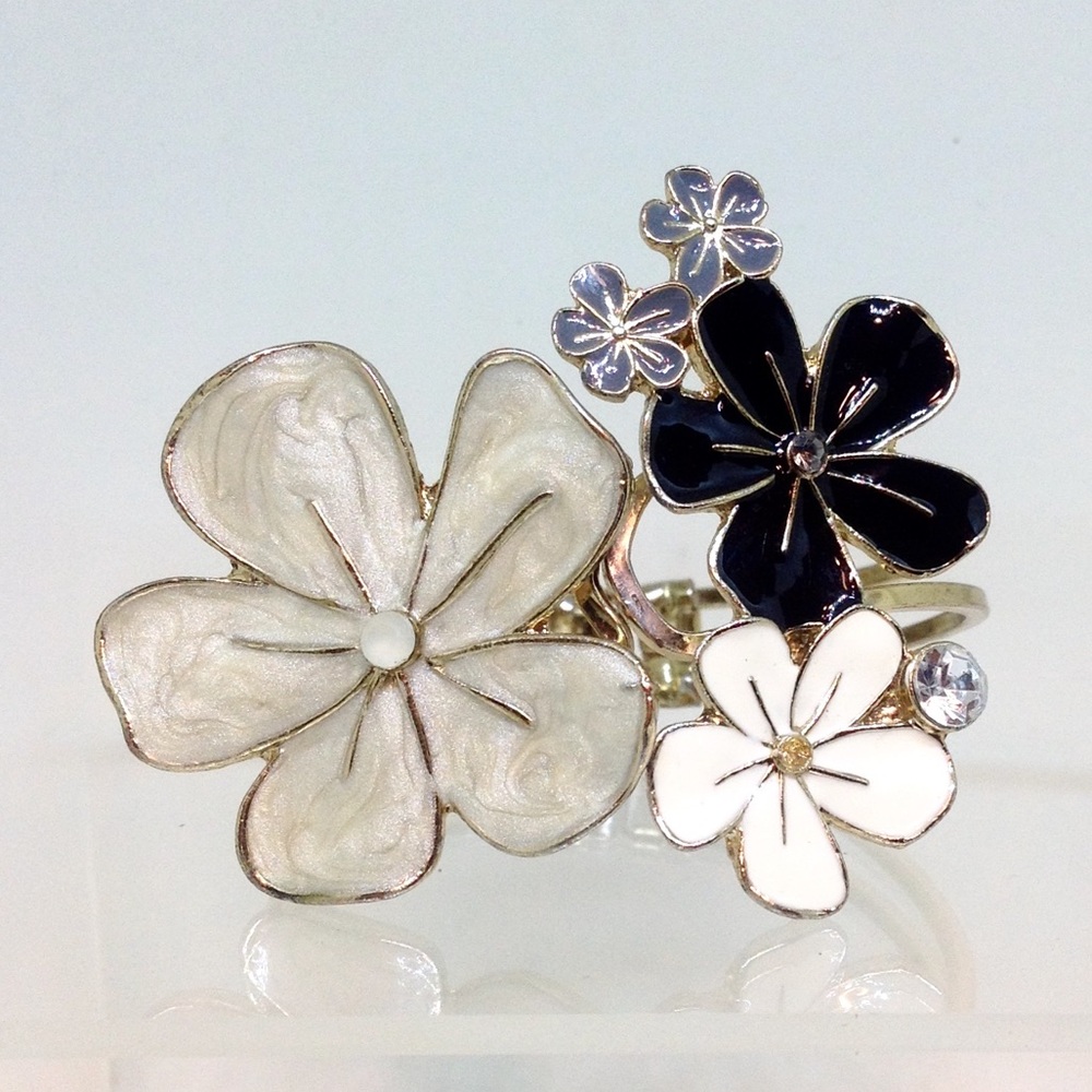 Beautiful Enameled Floral Cuff Bracelet Silvertone - Picture 2 of 6